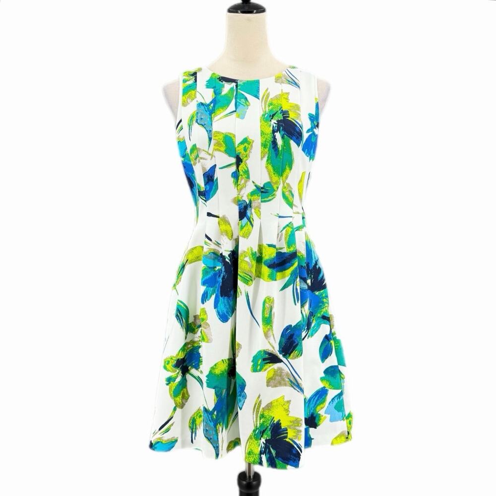 Vince Camuto Colorful Blue Floral Sleeveless Fit & Flare Feminine Mini Dress